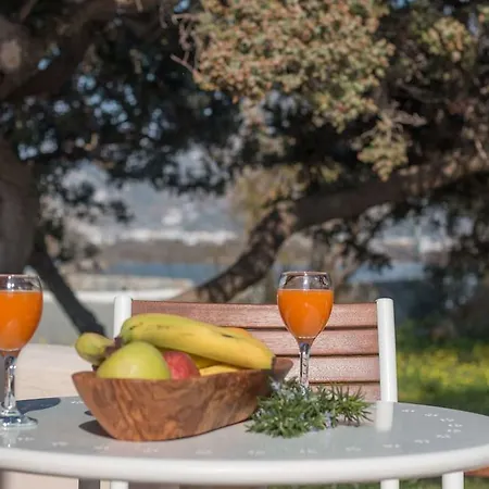 Naxos Gratsias Retreats - Seaview Luxury Escape Apartamento *
