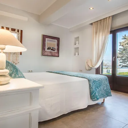 Gratsias Luxury Naxos アパート