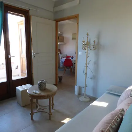 شقة Gratsias Luxury Naxos
