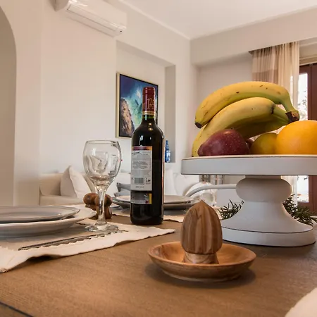 شقة Gratsias Luxury Naxos *